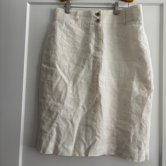 Banana Republic Dresses & Skirts - Banana republic linen skirt